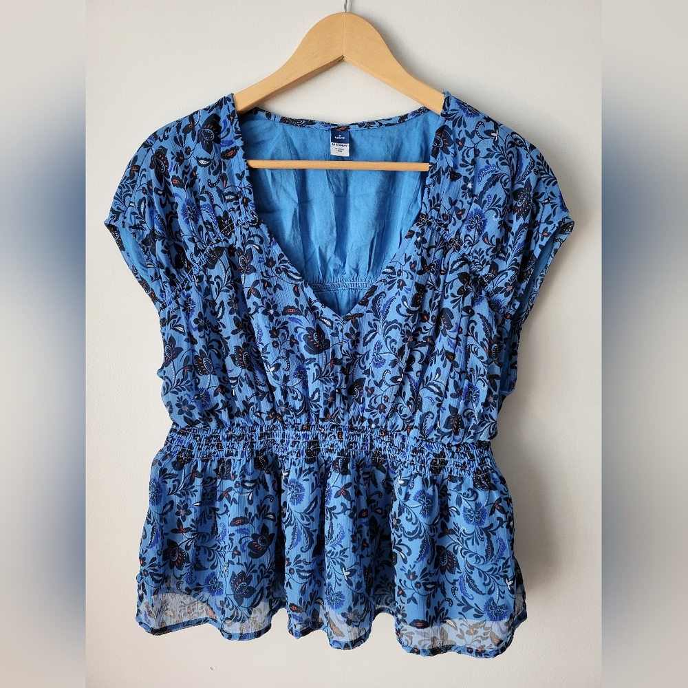 OLD NAVY Blue Floral Peplum Blouse